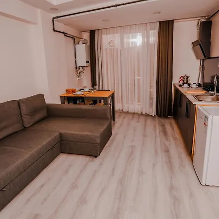 Nevaa Rezidans Apartment