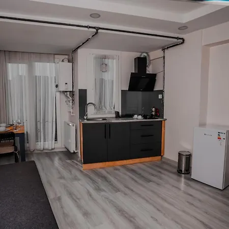Nevaa Rezidans Apartment